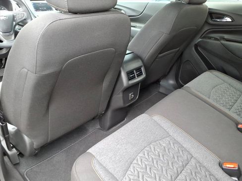 Used 2024 Chevrolet Equinox LT FWD image 15