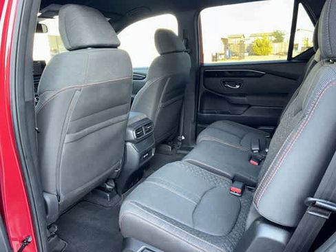 Used 2023 Honda Pilot Sport image 20
