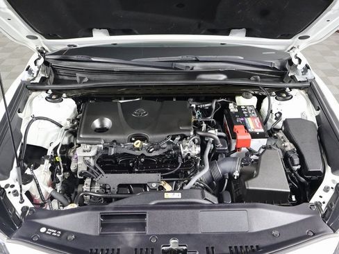 Used 2022 Toyota Camry SE FWD image 15