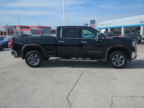 Used 2025 GMC Sierra 2500 SLT w/ Texas SLT Premium Package AWD/4WD image 9