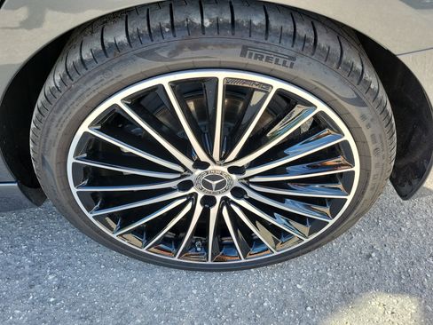 Certified 2025 Mercedes-Benz C 300 Sedan image 5