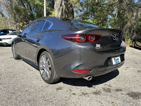 Used 2019 MAZDA MAZDA3 w/Premium Pkg image 4