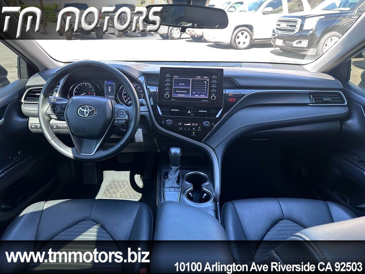 Used 2022 Toyota Camry SE w/ Carpet Mat Package (TMS) FWD image 7