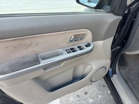 Used 2011 Suzuki Grand Vitara Premium image 15