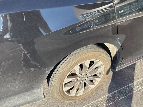 Used 2024 Honda Odyssey EX-L image 7