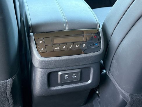 Used 2026 INFINITI QX60 Pure w/ Cargo Package image 30