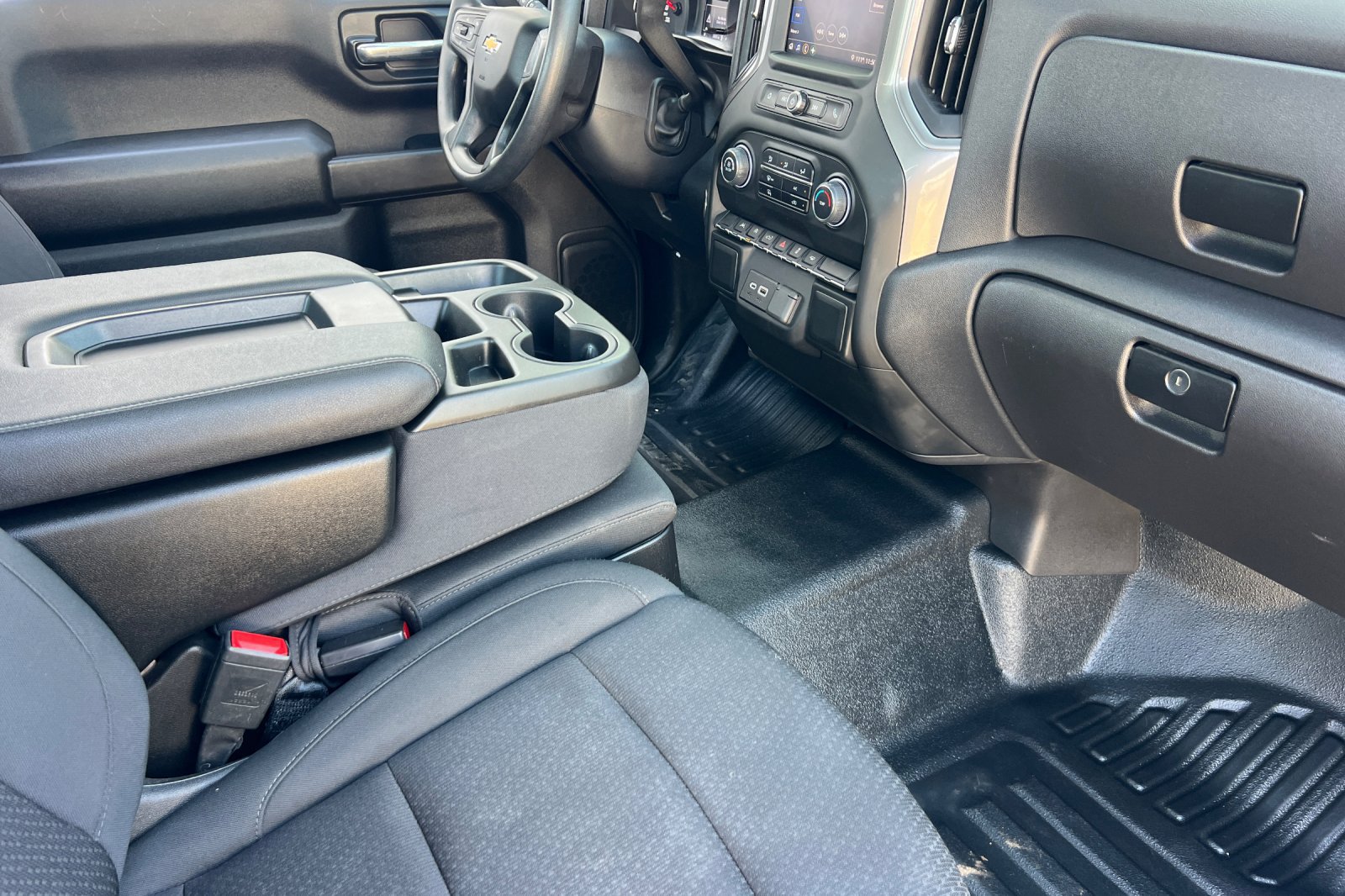 Used 2025 Chevrolet Silverado 1500 W/T RWD image 19