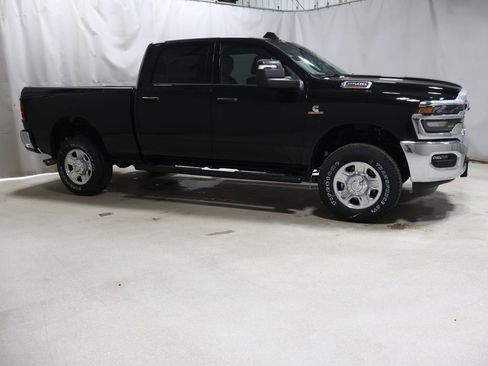 New 2026 RAM 2500 Tradesman image 4