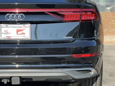 Used 2023 Audi Q8 Prestige image 15