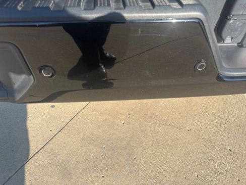 Used 2024 GMC Sierra 2500 Denali w/ Technology Package image 16