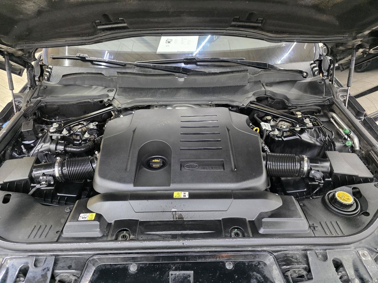 Used 2020 Land Rover Range Rover Sport HSE AWD/4WD image 43