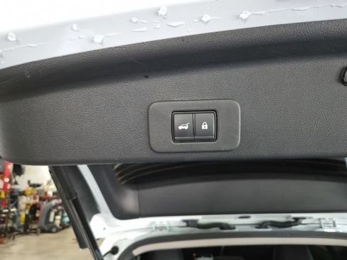 Used 2025 Nissan Murano SL w/ Cargo Package AWD/4WD image 10