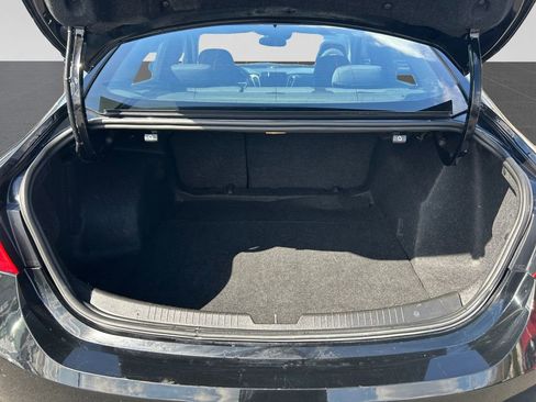 Used 2024 Chevrolet Malibu LT FWD image 19