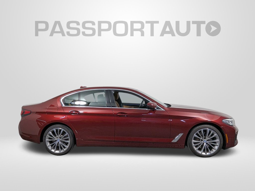 Certified 2023 BMW 530i xDrive w/ Premium Package AWD/4WD image 7