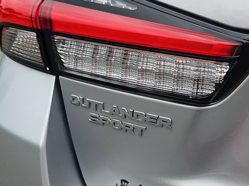 Used 2026 Mitsubishi Outlander Sport SE AWD/4WD image 31