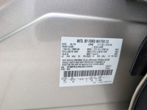 Used 2018 Ford Edge SEL AWD/4WD image 37