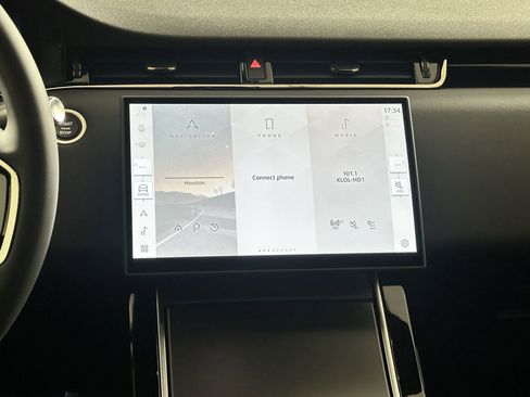 New 2026 Land Rover Range Rover Evoque S image 22