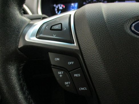 Used 2020 Ford Edge Titanium w/ Cargo Accessory Package AWD/4WD image 27