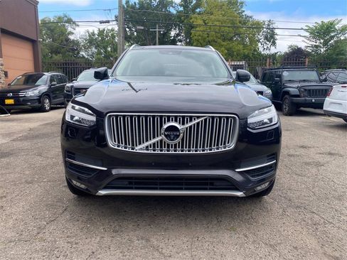 Used 2016 Volvo XC90 T6 Inscription w/ Vision Package image 14