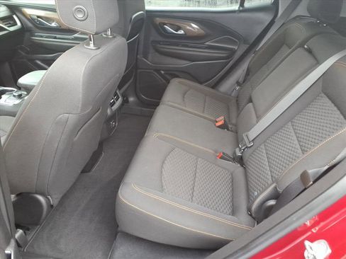 Used 2021 GMC Terrain SLE w/ Driver Convenience Package image 8