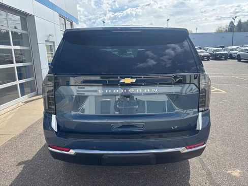 New 2026 Chevrolet Suburban LT AWD/4WD image 6