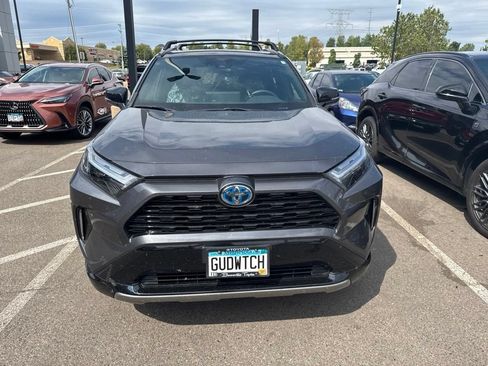 Used 2024 Toyota RAV4 XSE AWD/4WD image 8