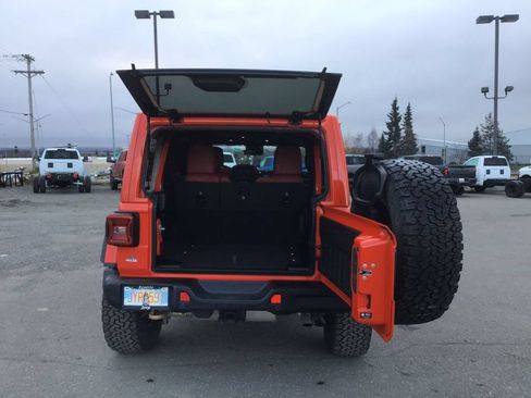 Certified 2024 Jeep Wrangler Unlimited Rubicon 392 AWD/4WD image 11