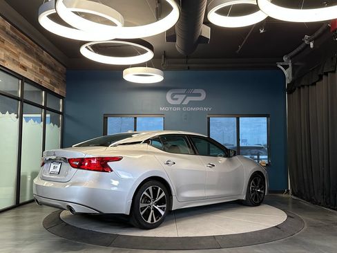 Used 2018 Nissan Maxima 3.5 S FWD image 3