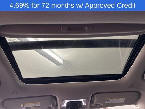 Used 2024 Toyota Corolla Cross LE image 25