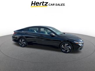 Used 2025 Hyundai Elantra SEL video 1