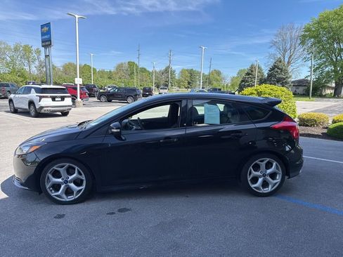 Used 2013 Ford Focus ST image 11