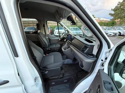 Used 2023 Ford Transit 350 XLT RWD image 18