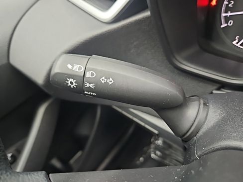 Used 2022 Toyota Corolla LE image 25