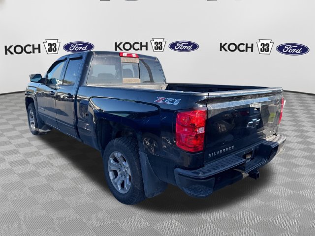 Used 2016 Chevrolet Silverado 1500 LT w/ LT Plus Package AWD/4WD image 4