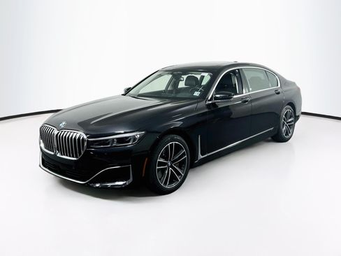 Used 2022 BMW 750i xDrive w/ Executive Package AWD/4WD image 1