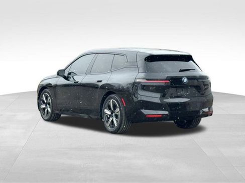 Certified 2025 BMW iX M60 image 5