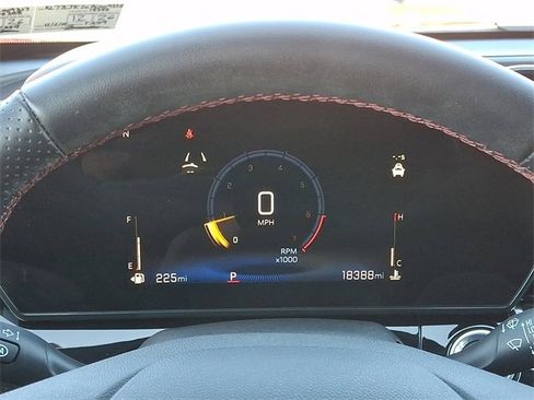 Used 2024 Chevrolet Trax RS w/ Driver Confidence Package image 19