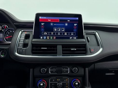 Used 2021 Chevrolet Suburban RST w/ Rear Media and Nav Package image 31