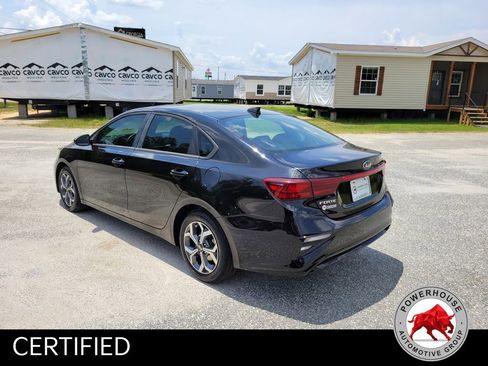 Used 2021 Kia Forte LXS FWD image 4
