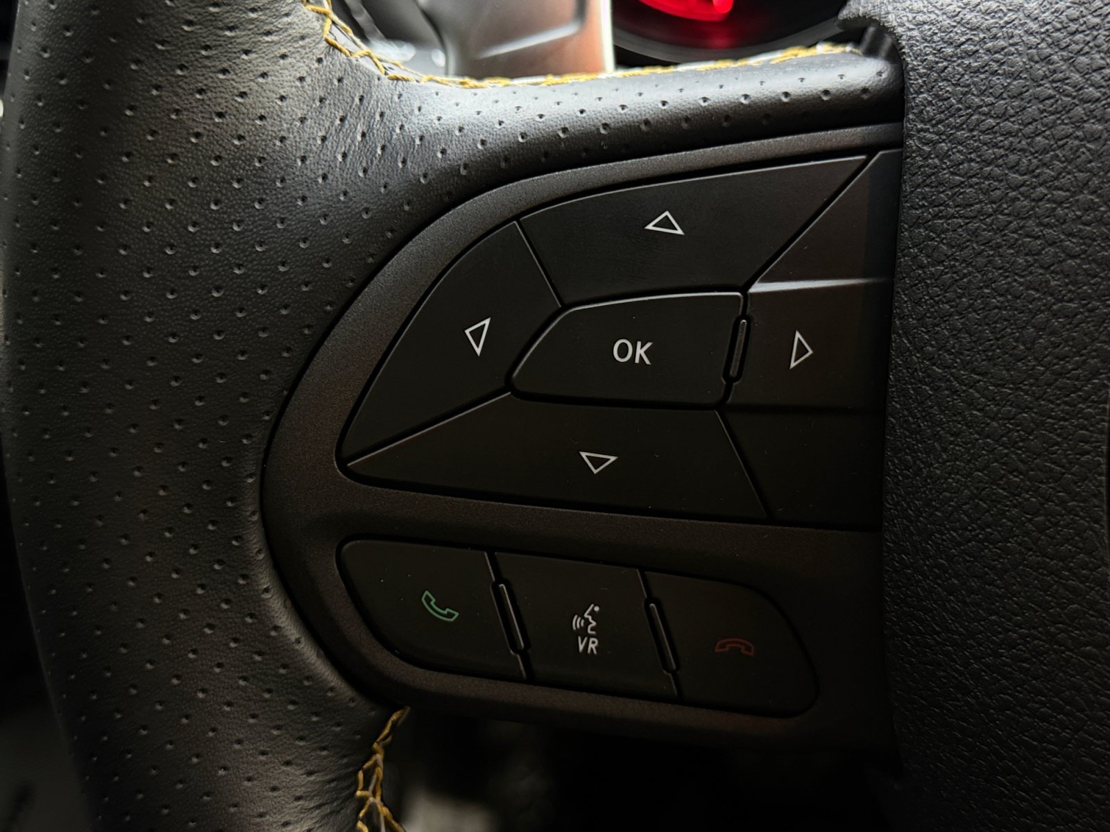 Used 2024 Dodge Durango SRT AWD/4WD image 33