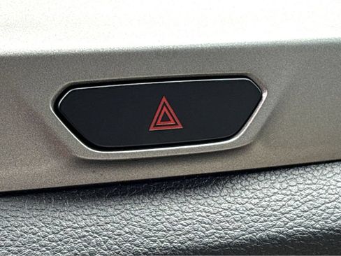 Used 2021 Ford Ranger XLT w/ Equipment Group 301A Mid RWD image 23