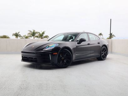 New 2026 Porsche Panamera