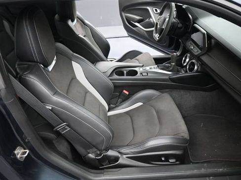 Used 2020 Chevrolet Camaro SS RWD image 14