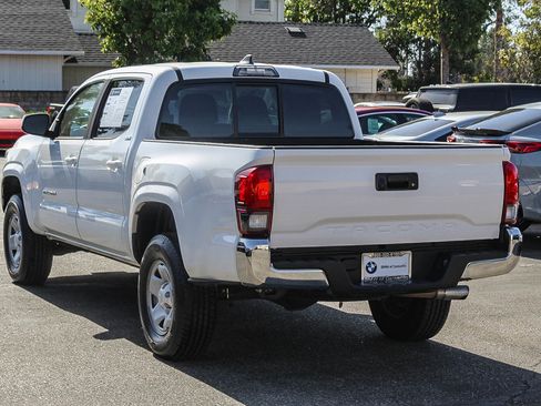 Used 2019 Toyota Tacoma SR5 image 4