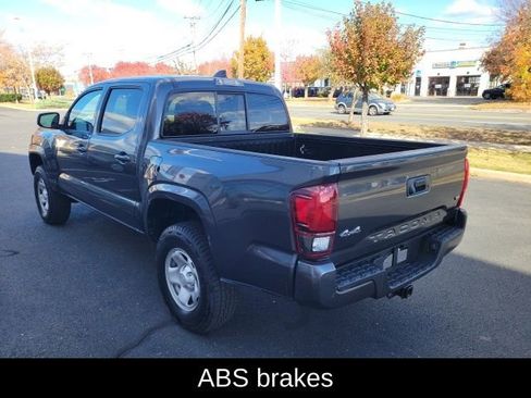 Certified 2022 Toyota Tacoma SR image 11