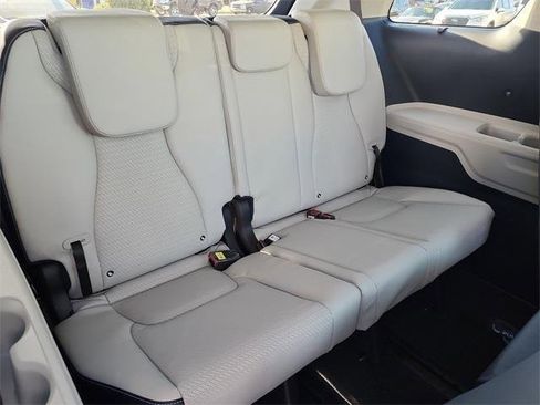 New 2026 Kia Carnival SX Prestige image 19