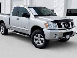 Used 2006 Nissan Titan SE AWD/4WD video 1