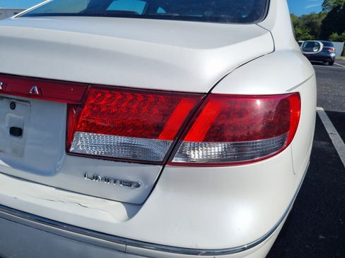Used 2008 Hyundai Azera Limited FWD image 10