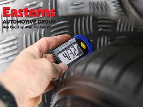 Used 2019 Tesla Model 3 Standard Range image 23