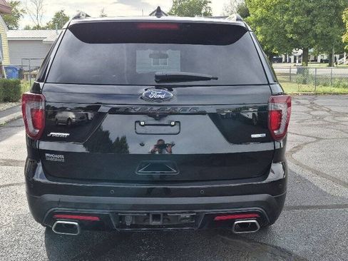 Used 2017 Ford Explorer Sport w/ Equipment Group 401A AWD/4WD image 4